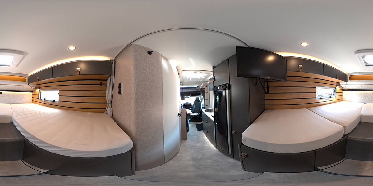 Hymer MLT-580 inside